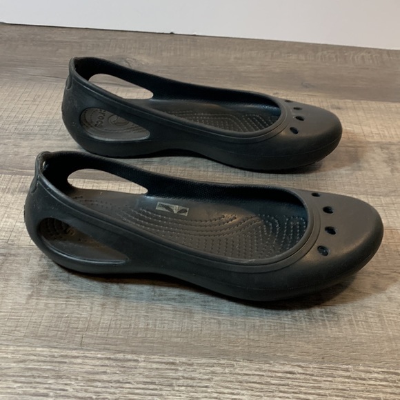 Crocs black flats size 10 - Picture 3 of 8